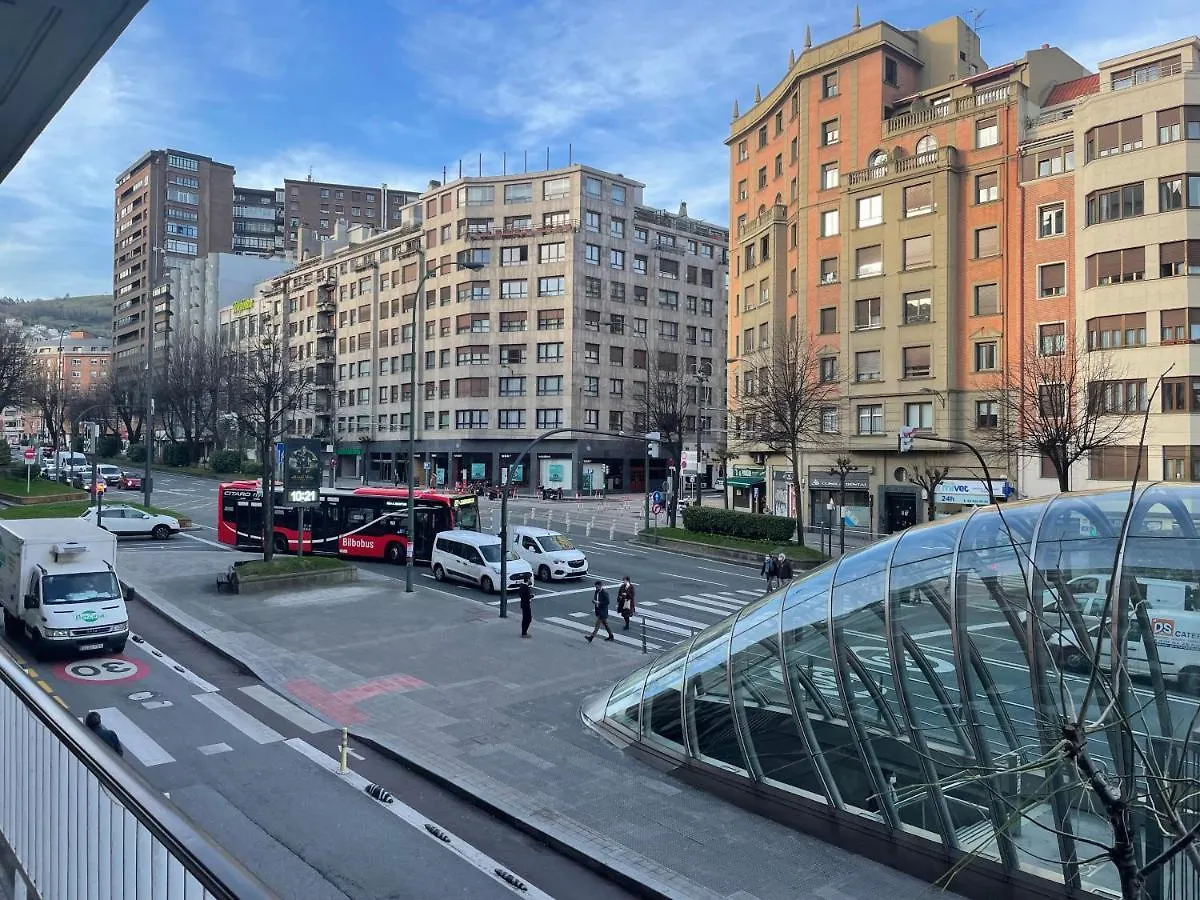 アパート Fantastico Apartamento En El Centro De ビルバオ
