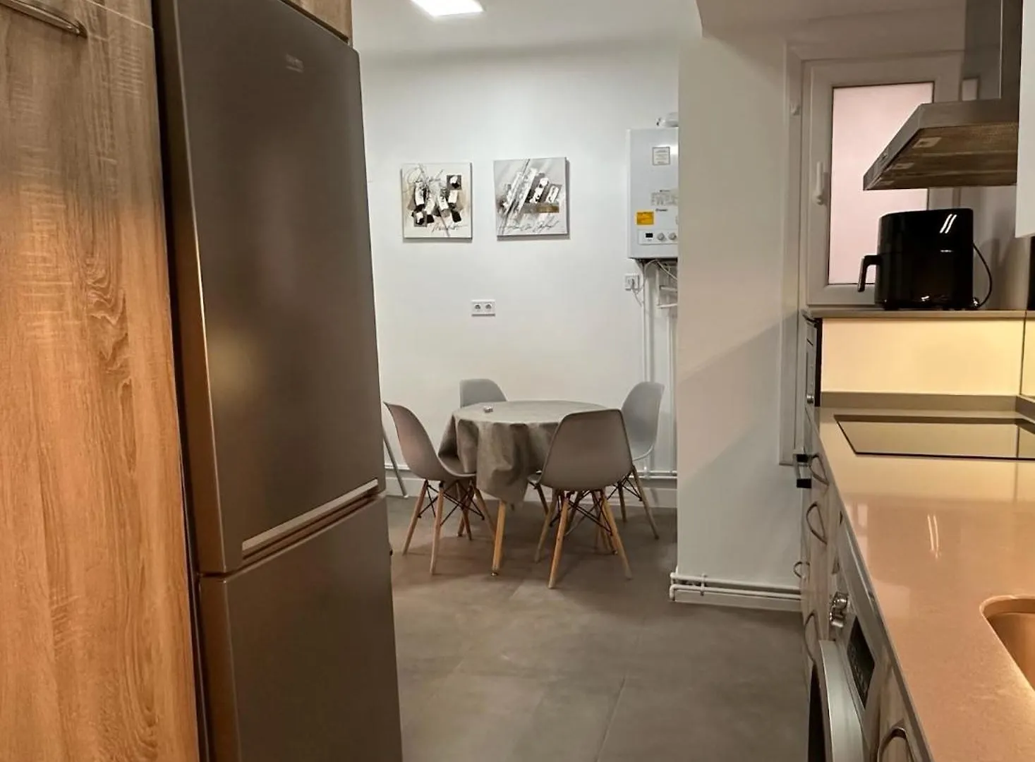 Fantastico Apartamento En El Centro De ビルバオ 0*,  スペイン
